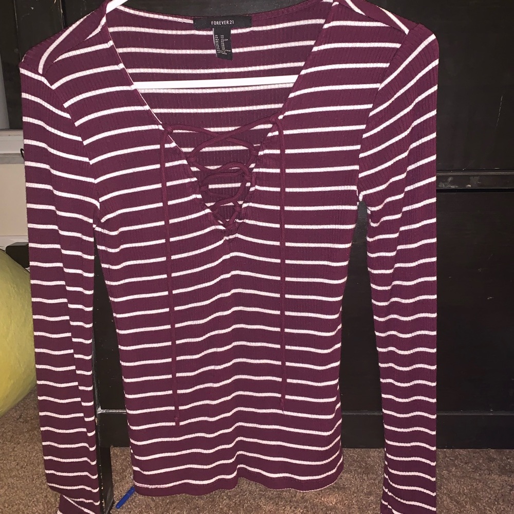 Long sleeve cross neck shirt